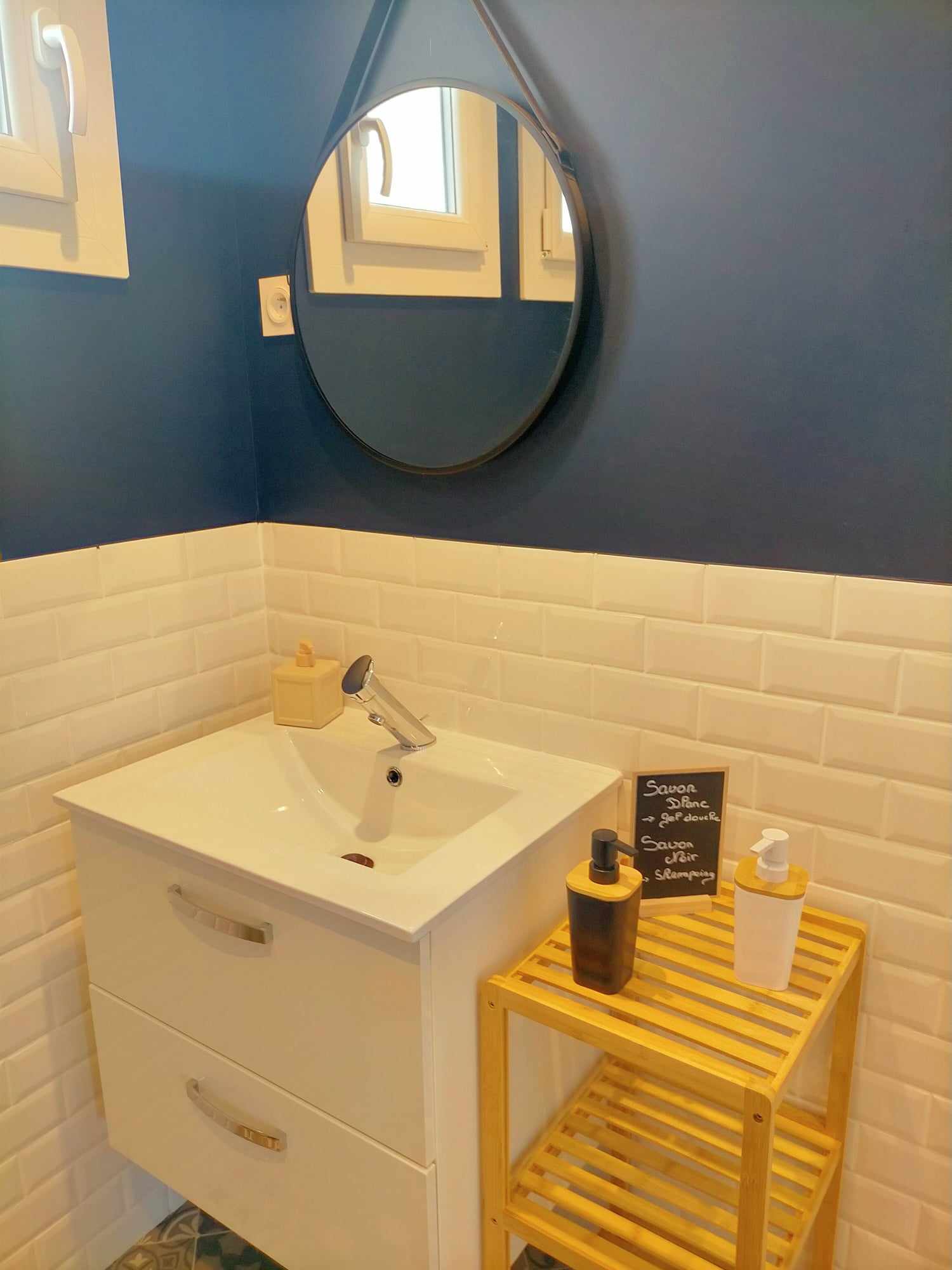 SALLE DE BAIN 1